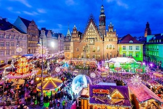 KERSTMARKTEN EN ANDERE  ATTRACTIES – PROEF DE UNIEKE KERSTSFEER IN POLEN