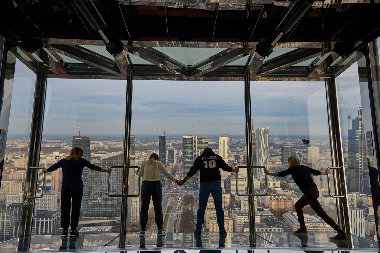 SKYFALL WARSZAWA
