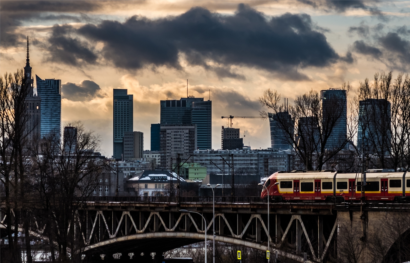 I NÄRHETEN AV WARSZAWA