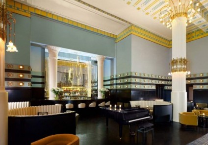 Hotel Bristol